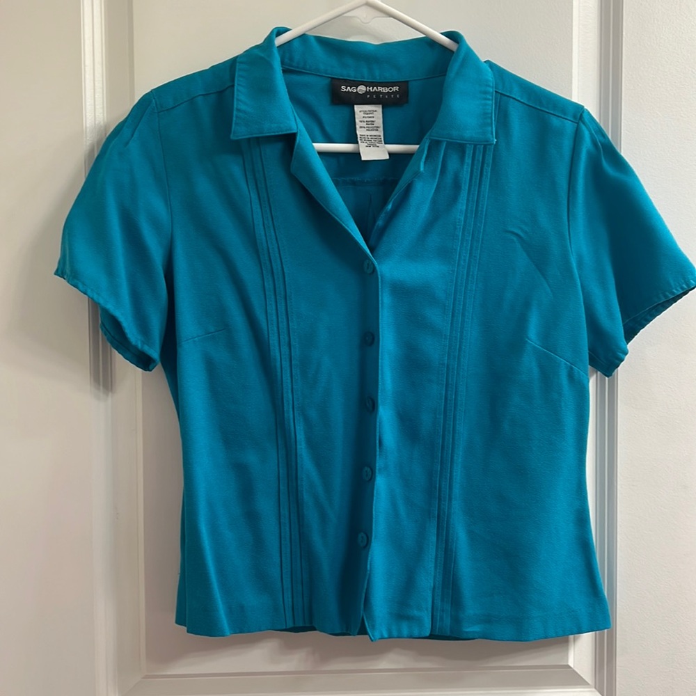 Sag Harbor Vintage Style Short Sleeved Button Down